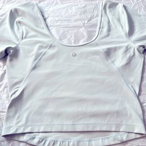 Lululemon short sleeve light blue crop top size 4/6 Like New Condition